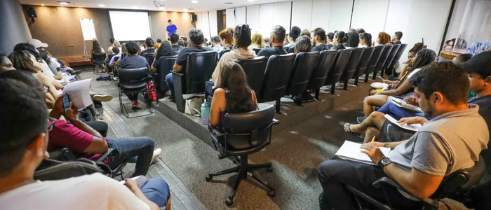 O Ministério da Gestão e da Inovação em Serviços Públicos (MGI) autorizou a nomeação de 303 candidatos aprovados no Concurso Público Nacional Unificado 2024, distribuídos entre diversos órgãos federais.