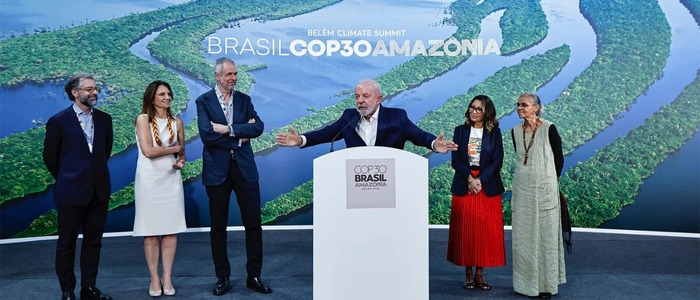 Sem acordo, COP30 estende negociações e discute metas climáticas até a manhã de sábado