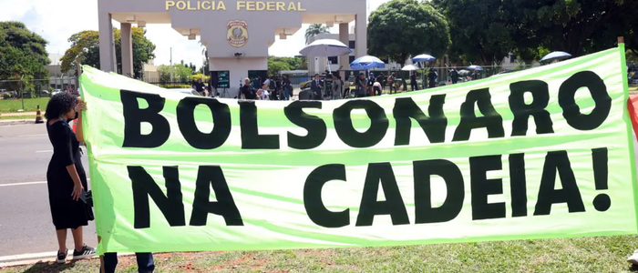 Bolsonaro ficará em cela individual na Superintendência da PF em Brasília