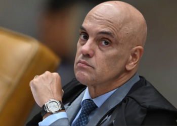 Violação da tornozeleira: STF concede prazo de 24h para defesa de Bolsonaro