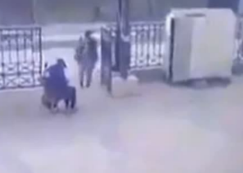 Três homens-bomba afegãos realizam ataque em quartel da PF em Peshawar