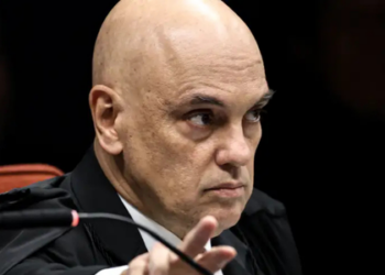 Com o fim do prazo sem recurso, o STF pode determinar a execução da pena de Bolsonaro e escolher onde ele cumprirá prisão; defensores ainda podem recorrer com agravo.