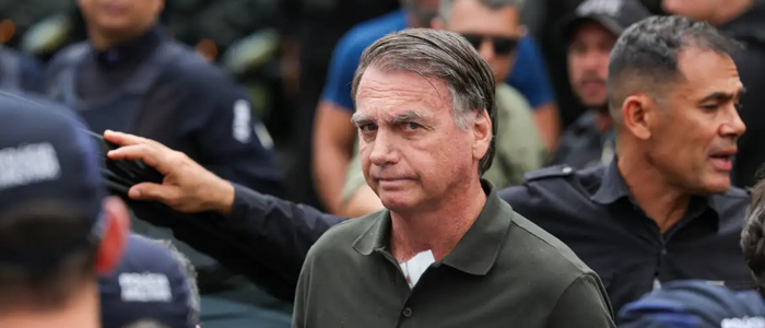 STF define regras para cumprimento de pena de Bolsonaro na Papudinha