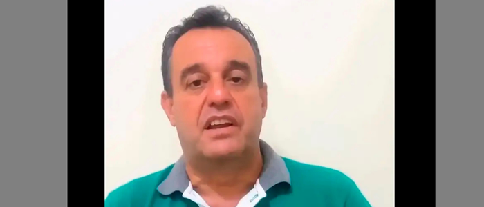 Polícia Civil prende o vereador Ernane Aleixo, acusado de dar suporte ao TCP para construção de barricadas e negociar vantagens políticas em São João de Meriti.