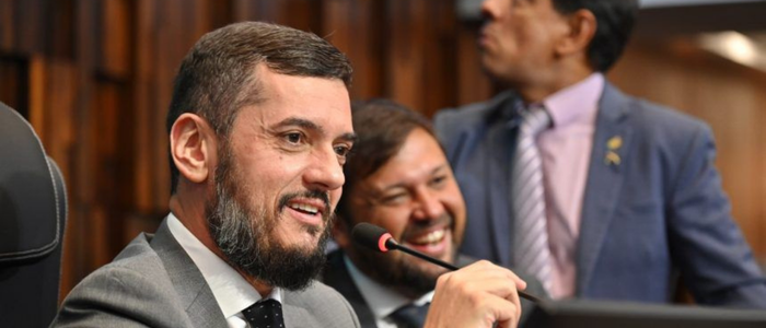 A Assembleia Legislativa do Rio de Janeiro (Alerj) reforça recursos para Estado e municípios, destinando R$ 220 milhões em apoio financeiro, com foco em cidades de menor arrecadação.