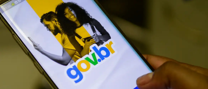 O aplicativo gov.br recebe atualização com melhorias em acessibilidade, navegação e segurança, beneficiando pessoas com deficiência e ampliando a inclusão digital no acesso a serviços públicos.