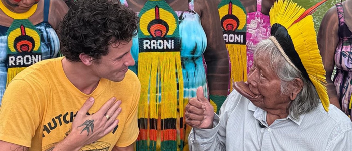 Shawn Mendes encerra passagem pelo Brasil após visitas à Amazônia, Salvador e Rio de Janeiro