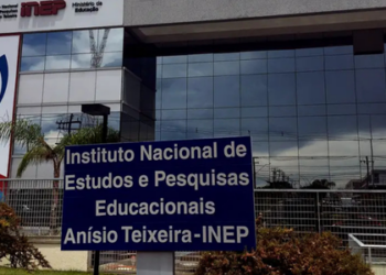 Idosos quebram barreiras e se preparam para o Enem 2025: número de inscritos cresce 191%