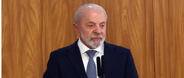 Durante evento no Palácio do Planalto, Lula afirmou que a prisão de Bolsonaro e de altos oficiais condenados pela tentativa de golpe demonstra que o Brasil atingiu maturidade democrática.