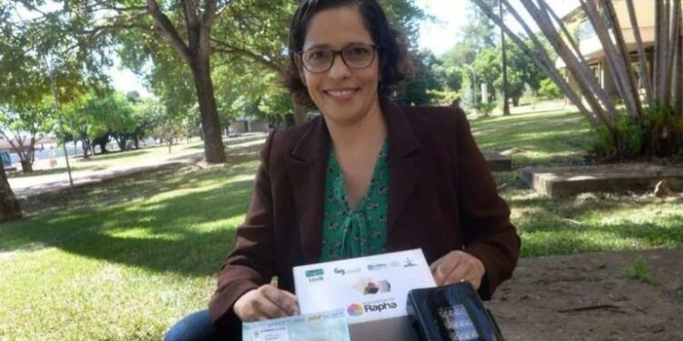 Inovação brasileira promete revolucionar o tratamento do “pé diabético” com uso de luz LED e látex.
