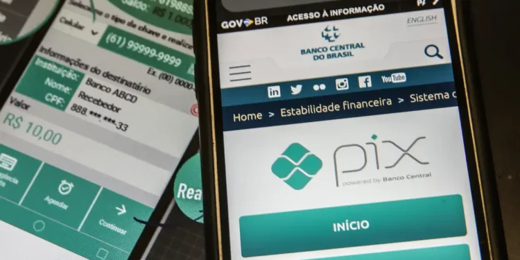 Novas regras do PIX reforçam a devolução de valores em casos de fraude, com rastreio ampliado e maior proteção ao usuário.