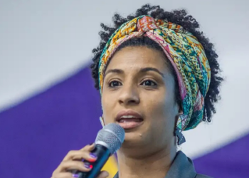 Harvard homenageia Marielle Franco com a Medalha W.E.B. Du Bois de 2025, destacando sua contribuição à justiça social e à defesa das populações negras e periféricas.