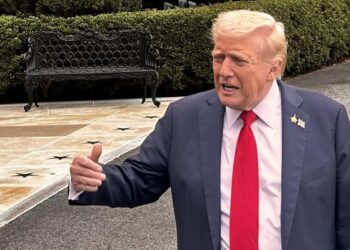 Trump orienta companhias a evitarem o espaço aéreo da Venezuela
