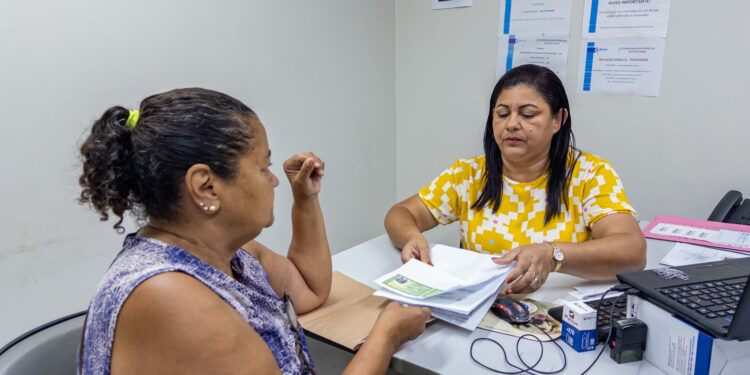 Prefeitura de Macaé segue com cadastro de comerciantes informais.