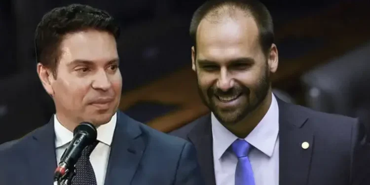 Alexandre Ramagem reaparece nos Estados Unidos após ser liberado. Vídeo divulgado nas redes mostra reencontro com a família.