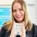 Ex-BBB Paulinha Leite revela como aposta na Mega da Virada e conta estratégias que já renderam prêmios milionários em loterias ao longo dos anos.