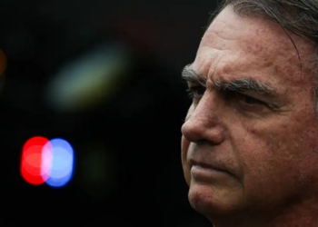 Bolsonaro passará por perícia médica da PF após decisão de Alexandre de Moraes