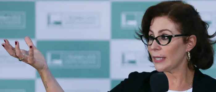 Renúncia de Carla Zambelli ocorre após decisão judicial que confirma cassação