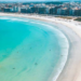 Ação da Guarda Civil Municipal e da Polícia Militar reforçou a fiscalização na Praia do Forte durante a alta temporada.