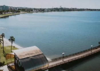 Lagoa de Araruama terá áreas com acesso restrito entre 31 de dezembro e 1º de janeiro para garantir a segurança da queima de fogos do Réveillon 2026.