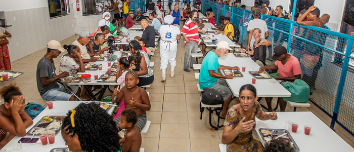 Prefeitura de Macaé realiza almoço especial de Natal para população em situação de vulnerabilidade
