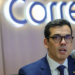 Correios anunciam plano de reestruturação para enfrentar prejuízos acumulados desde 2022, com fechamento de agências, demissão voluntária, venda de imóveis e possível mudança no modelo societário.