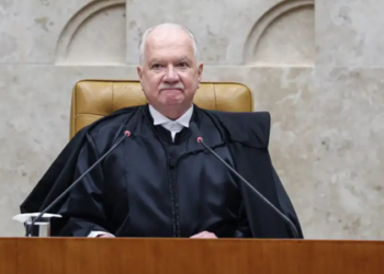STF planeja discutir em 2026 a criação de um código de conduta para ministros, buscando fortalecer ética, transparência e confiança da sociedade no Judiciário.