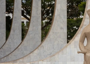 Caso Vorcaro abre debate sobre visitas sem gravação em presídios federais.
