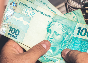 FGTS retido para quem aderiu ao saque-aniversário começa a ser liberado pela Caixa a partir desta segunda-feira.