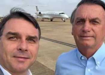 Carta de Bolsonaro confirma Flávio como pré-candidato ao Planalto em 2026