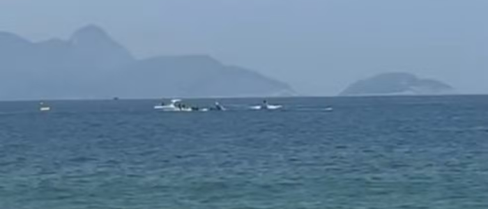 Monomotor usado em ação publicitária caiu no mar de Copacabana, matou o piloto e levou à autuação da empresa responsável por propaganda irregular.
