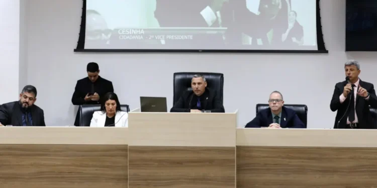 Câmara de Macaé aprova porte de arma para a Guarda Municipal.