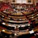 França aprova lei que inocenta mulheres condenadas por aborto antes de 1975, mas não prevê indenização.
