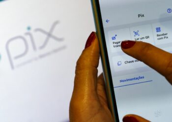 Novas regras do Pix reforçam segurança, permitem rastreamento entre contas e aceleram devolução de valores em casos de fraude.