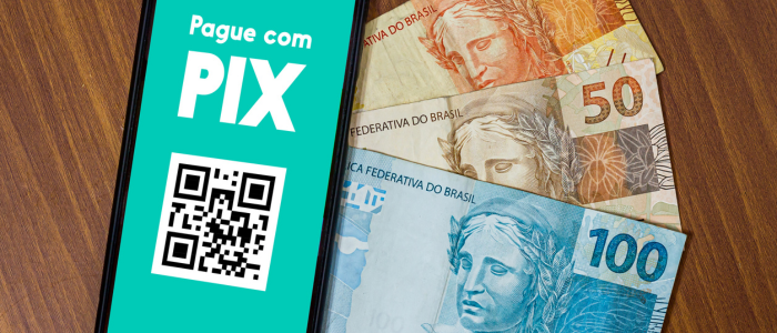 Banco Central abandona regulamentação do Pix Parcelado e proíbe uso do nome original. Especialistas e entidades alertam para os riscos de desordem regulatória, falta de transparência e aumento do superendividamento.