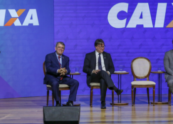 A Caixa voltou a permitir a contratação simultânea de financiamentos imobiliários pelo SBPE após a suspensão iniciada em 2024. A medida atende à demanda do mercado e amplia oportunidades para famílias e investidores.