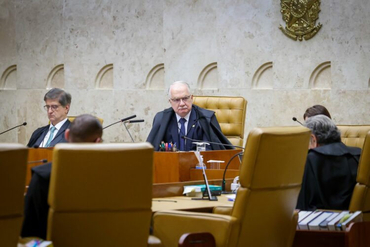STF reconhece racismo estrutural no Brasil e determina plano nacional de enfrentamento.