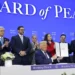 Proposta de conselho liderado por Trump para Gaza concentra poder e enfrenta resistência internacional.