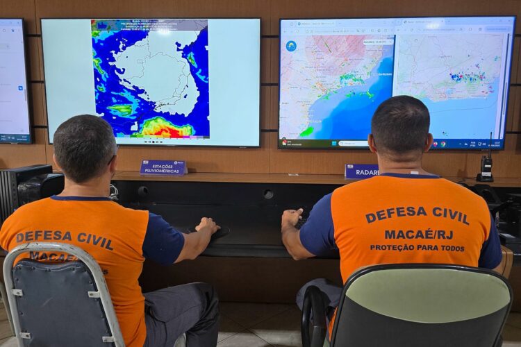 Defesa Civil de Macaé emite aviso para ventos intensos com rajadas de até 61 km/h até segunda-feira e reforça cuidados para evitar acidentes.