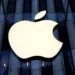 Apple escolhe o Gemini AI do Google para alimentar a nova versão da Siri.