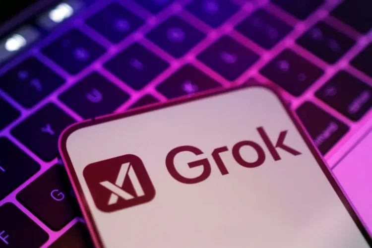 Indonésia bloqueia temporariamente o Grok, chatbot de Elon Musk, após preocupações com a criação de deepfakes sexuais e falhas na proteção digital.