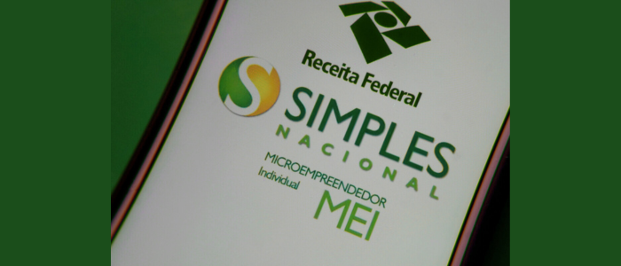 Prazo para microempreendedores individuais solicitarem reenquadramento no Simples Nacional e Simei termina em 30 de janeiro de 2026.