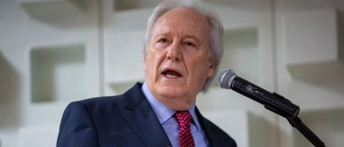 Ricardo Lewandowski anunciou pedido de exoneração do Ministério da Justiça, destacando avanços no combate ao crime organizado e implementação de câmeras corporais nas forças policiais.