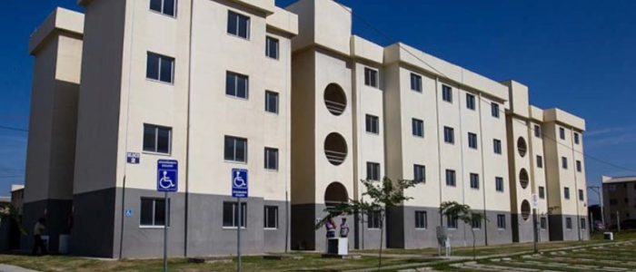 Prefeitura de Macaé divulga como funcionam os programas da Política Municipal de Habitação de Interesse Social, com ações de auxílio, regularização fundiária e acesso à moradia.