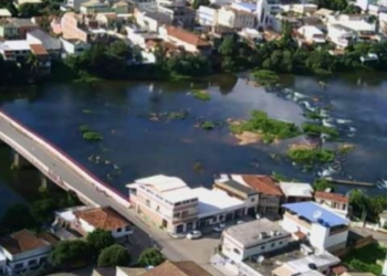IPTU em Cardoso Moreira sobe até 233% entre 2024 e 2026 e provoca revolta de moradores