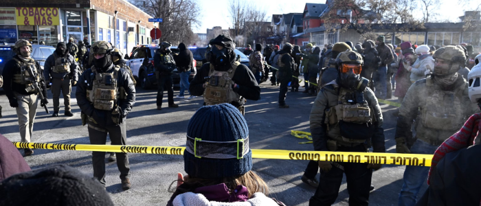 Agente federal dos EUA atira e mata homem em operação de imigração em Minneapolis