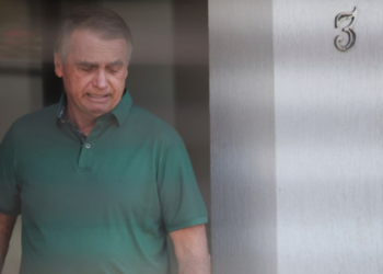 Alexandre de Moraes autoriza Bolsonaro a realizar exames em hospital particular