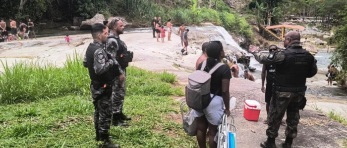 Cachoeiras de Macaé recebem fiscalização reforçada da Secretaria de Ordem Pública para garantir segurança e preservação ambiental durante o verão, com ações educativas e restrições ao uso de churrasqueiras e som.