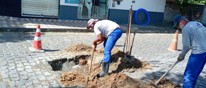 Casimiro de Abreu reforça combate a ligações clandestinas de água, protegendo a rede de distribuição, evitando prejuízos e assegurando abastecimento seguro aos moradores.