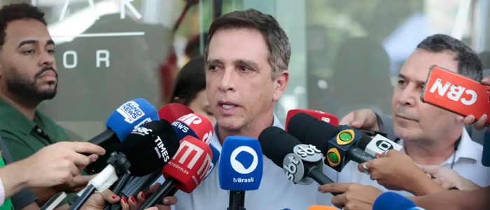 Equipe médica do Hospital DF Star informa que Jair Bolsonaro deve receber alta nesta quinta-feira, após cirurgia